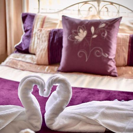 Witchingham B&B هوليهيد المظهر الخارجي الصورة