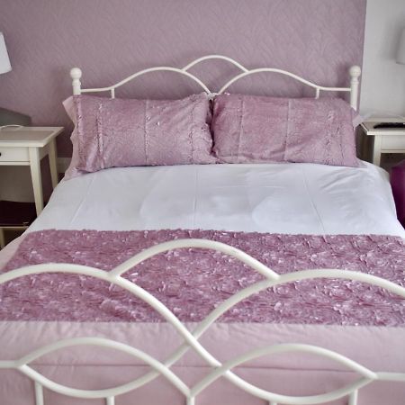 Witchingham B&B هوليهيد المظهر الخارجي الصورة