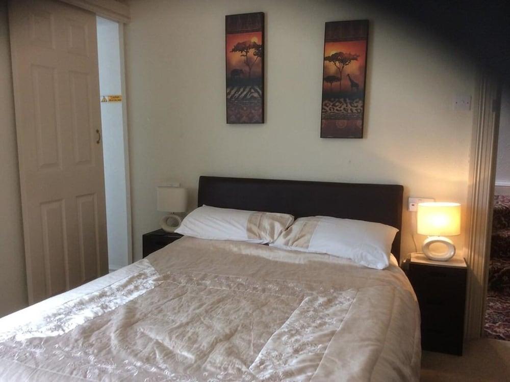 Witchingham B&B هوليهيد المظهر الخارجي الصورة