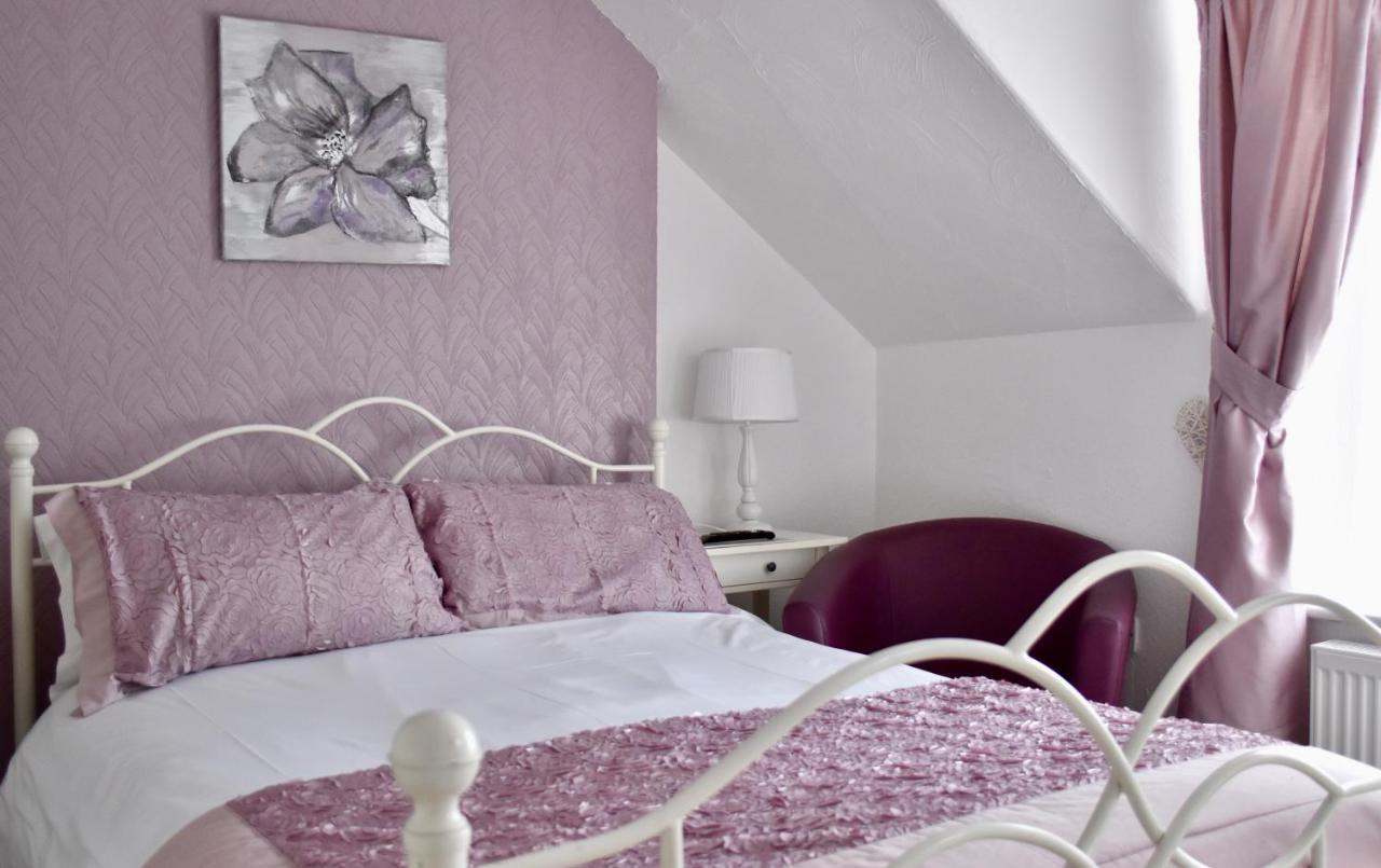 Witchingham B&B هوليهيد المظهر الخارجي الصورة